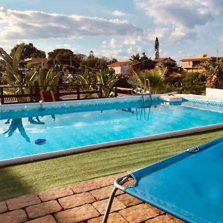 Al Meriggio Apartments Brucoli Bagian luar foto